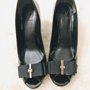 Tory Burch wedges sz 6.5 in like new condition